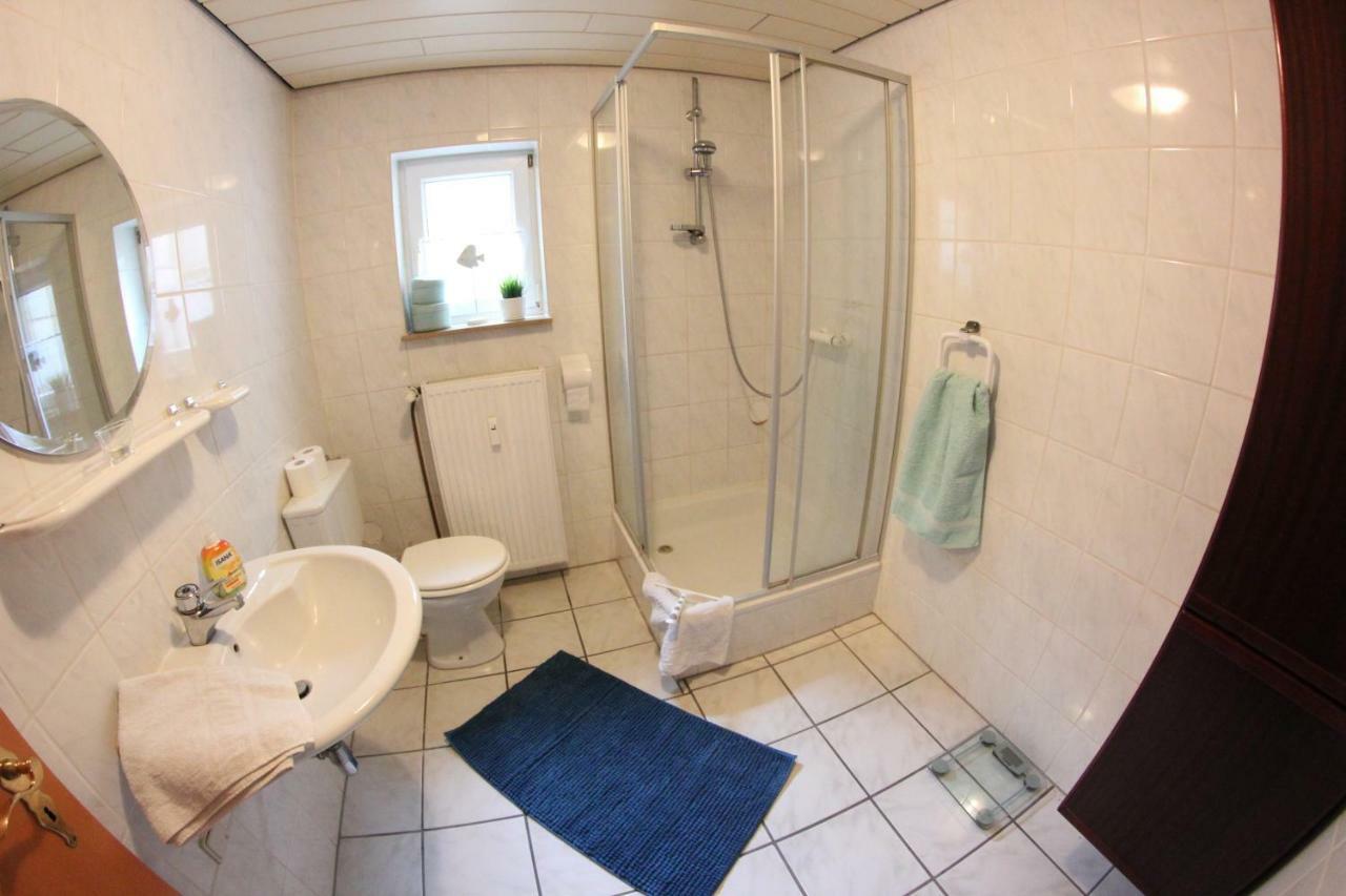 Ruhige Und Gemuetliche Ferienwohnung In Calden Экстерьер фото